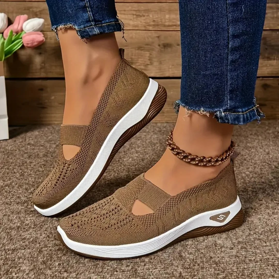 Breathable Women's Knitted Casual Sneakers Low Top Summer Shoes